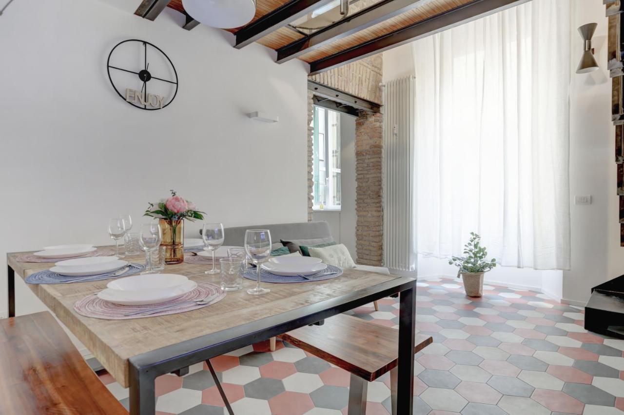 Colosseo Apt Laterano 85 - Home And More Rome Luaran gambar